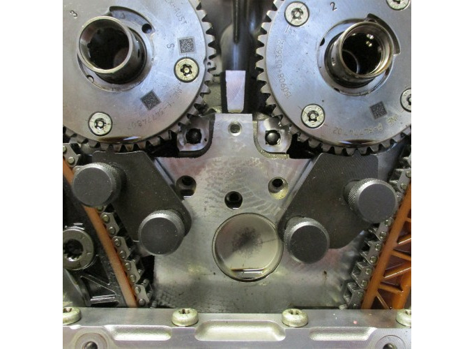 Zusatzbild 2 Einstellwerkzeug Steuerkette VAG 1,8 / 2,0 TSi / TFSi Zusatzbild 2 Einstellwerkzeug Steuerkette VAG 1,8 / 2,0 TSi / TFSi