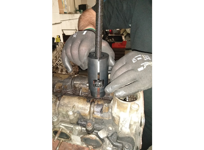 Zusatzbild 1 Injektor-Ausziehwerkzeug Ford Eco Blue 2.0- Diesel TDCi Zusatzbild 1 Injektor-Ausziehwerkzeug Ford Eco Blue 2.0- Diesel TDCi