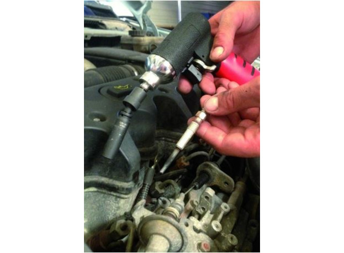 Zusatzbild 1 Vibrations-Glühkerzen-Ausbauwerkzeugsatz 1/4" Zusatzbild 1 Vibrations-Glühkerzen-Ausbauwerkzeugsatz 1/4"